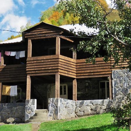 Bezengi Guest House Lalkhori Екстериор снимка