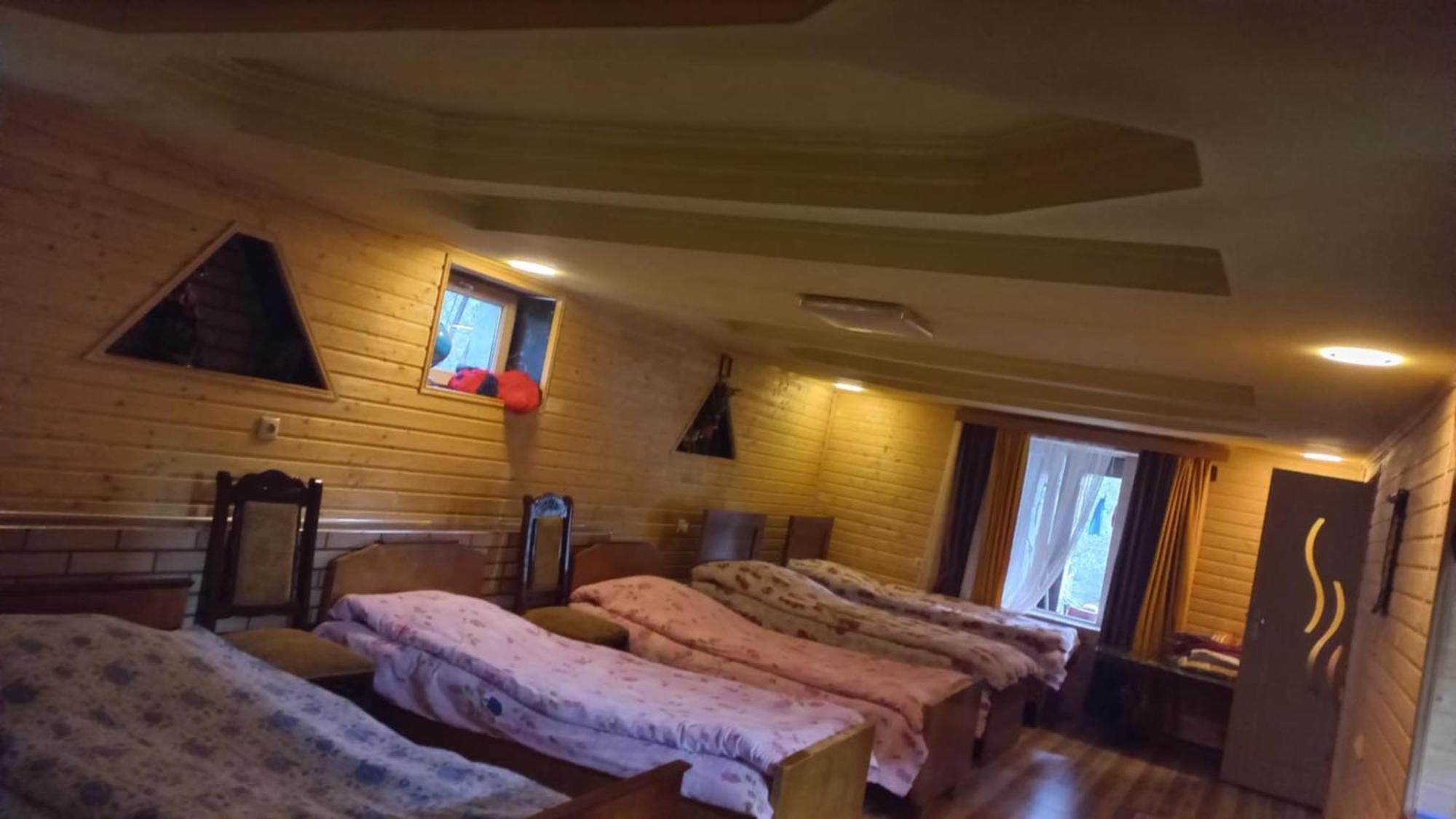 Bezengi Guest House Lalkhori Екстериор снимка