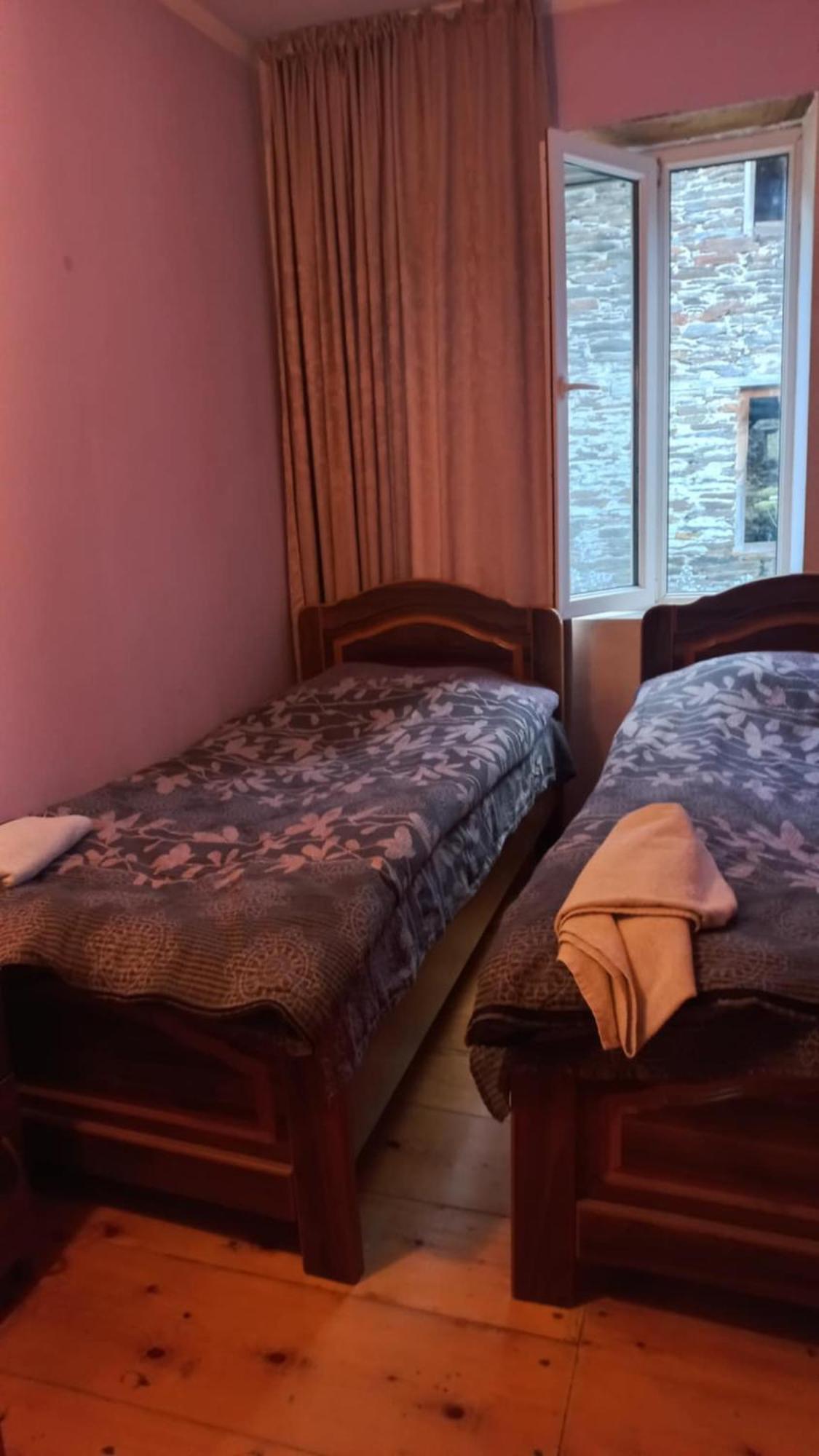 Bezengi Guest House Lalkhori Екстериор снимка