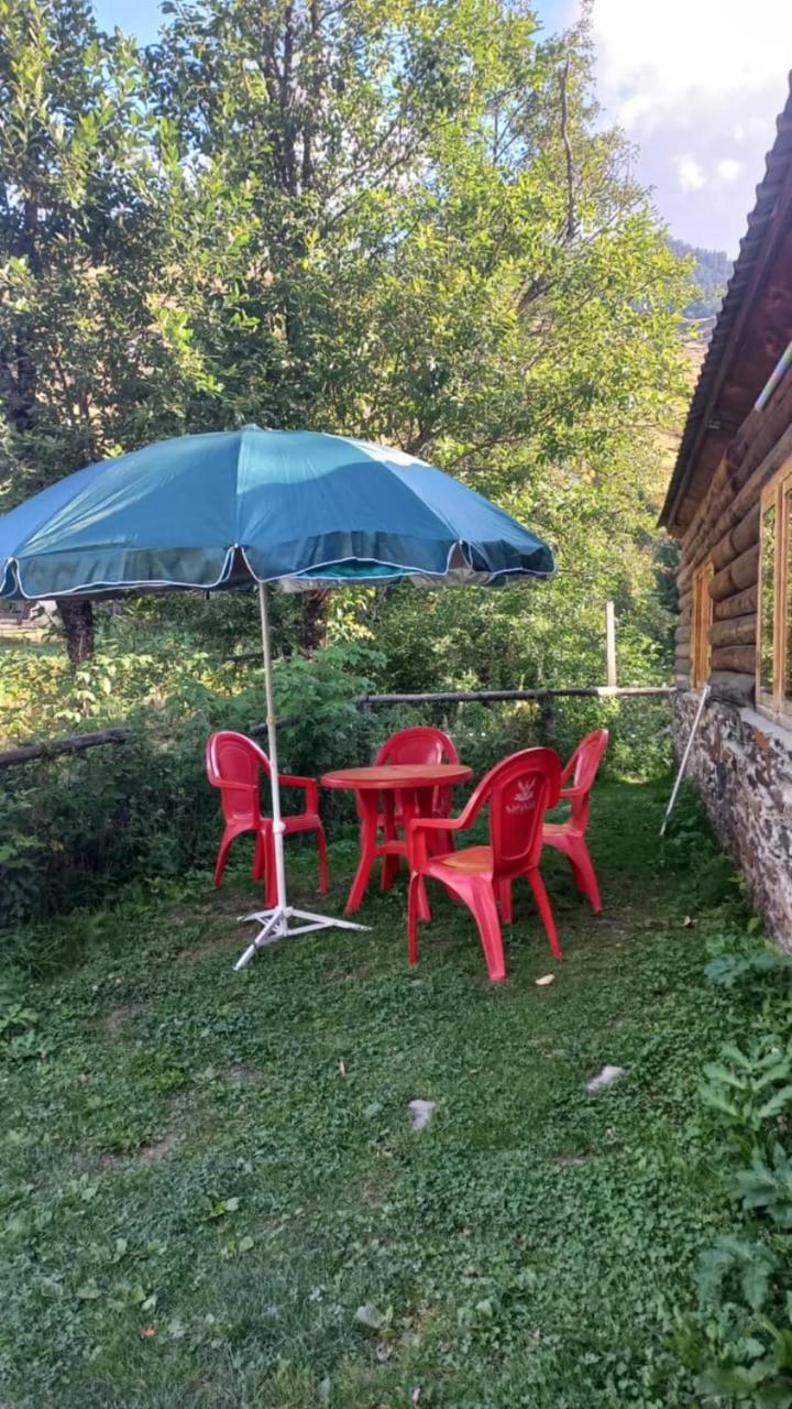 Bezengi Guest House Lalkhori Екстериор снимка